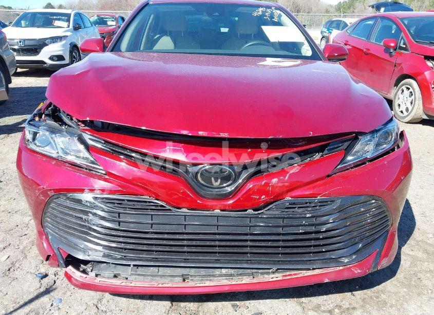 Photo 6 of 2019 Toyota Camry LE (VIN 4T1B11HK9KU708126)