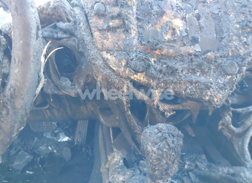 Photo 11 of 2019 Toyota Camry LE (VIN 4T1B11HK9KU764504)