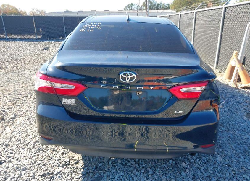 Photo 17 of 2019 Toyota Camry LE (VIN 4T1B11HK9KU775888)