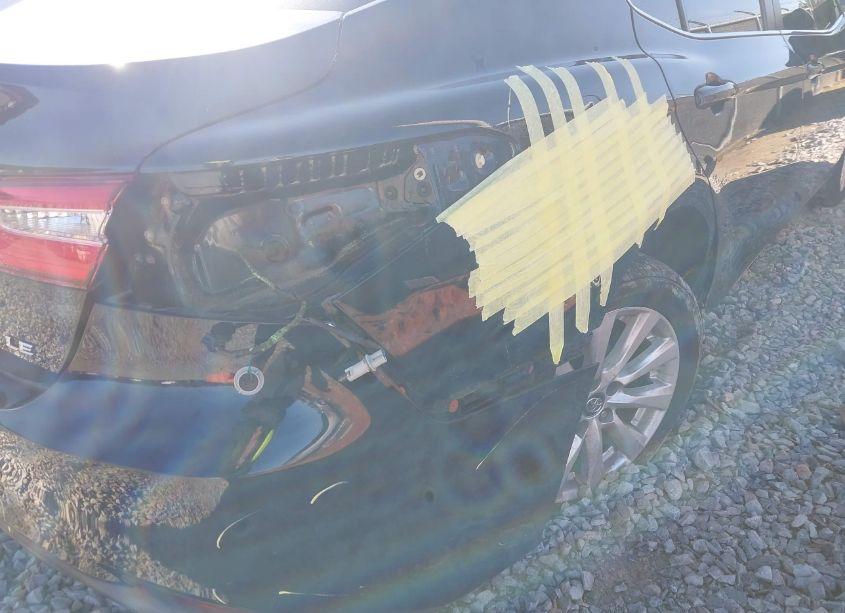 Photo 6 of 2019 Toyota Camry LE (VIN 4T1B11HK9KU775888)