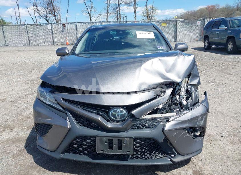 Photo 13 of 2019 Toyota Camry SE (VIN 4T1B11HK9KU800580)