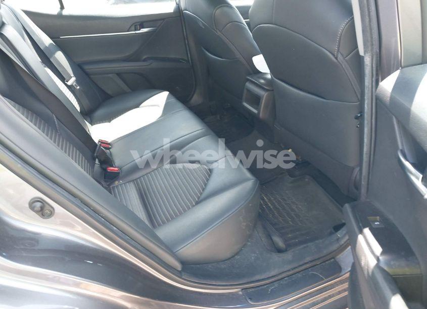 Photo 8 of 2019 Toyota Camry SE (VIN 4T1B11HK9KU800580)