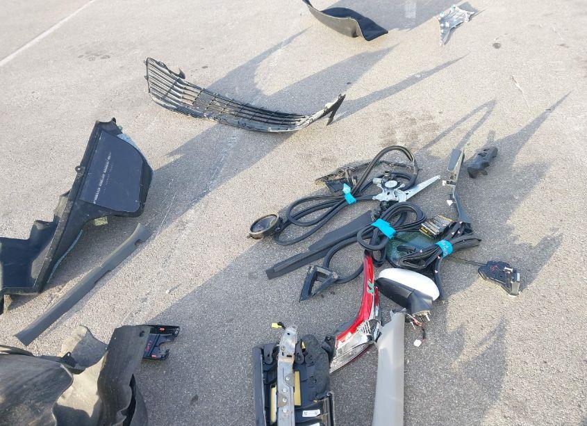 Photo 18 of 2019 Toyota Camry LE (VIN 4T1B11HK9KU826984)