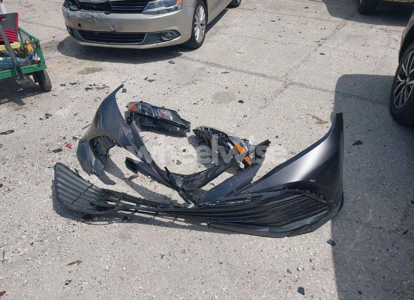 Photo 12 of 2019 Toyota Camry LE (VIN 4T1B11HK9KU847009)