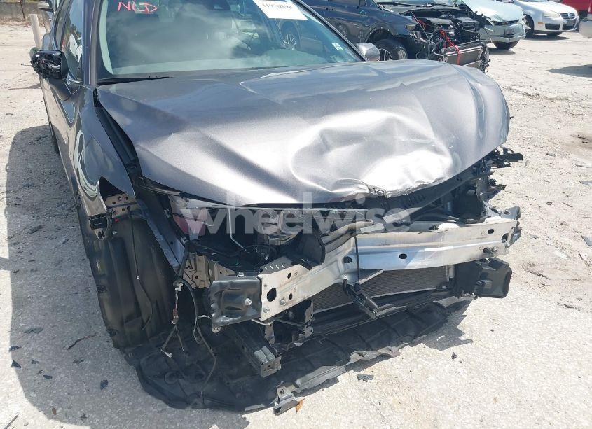 Photo 19 of 2019 Toyota Camry LE (VIN 4T1B11HK9KU847009)