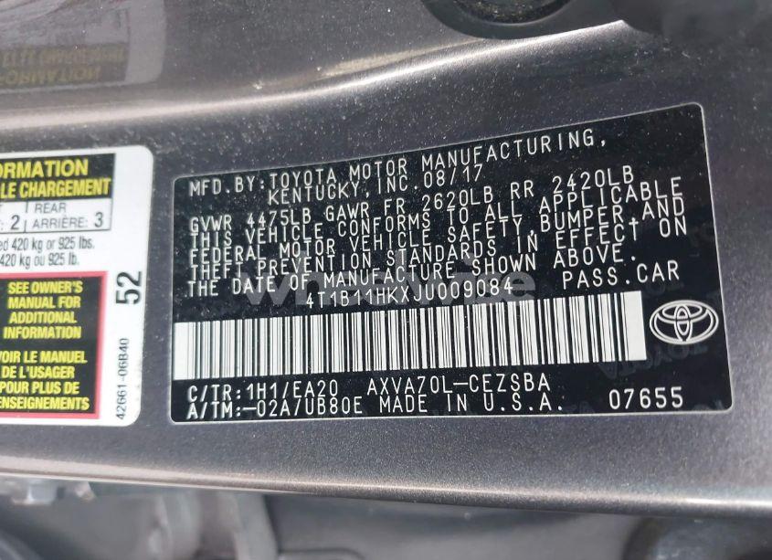 Photo 9 of 2018 Toyota Camry SE (VIN 4T1B11HKXJU009084)