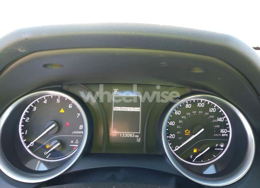 Photo 7 of 2018 Toyota Camry SE (VIN 4T1B11HKXJU041999)