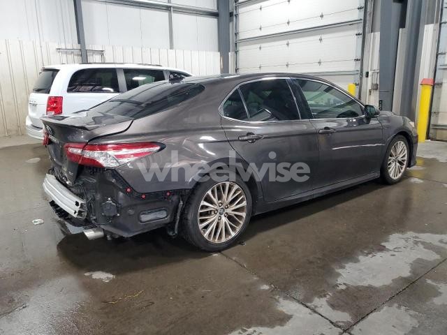 Photo 12 of 2018 TOYOTA CAMRY L (VIN 4T1B11HKXJU055434)