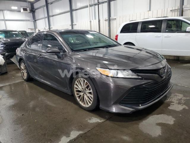 Photo 7 of 2018 TOYOTA CAMRY L (VIN 4T1B11HKXJU055434)