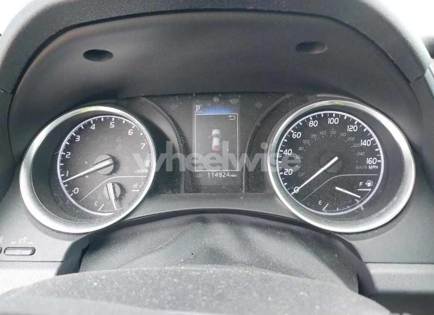 Photo 7 of 2018 Toyota Camry LE (VIN 4T1B11HKXJU058771)