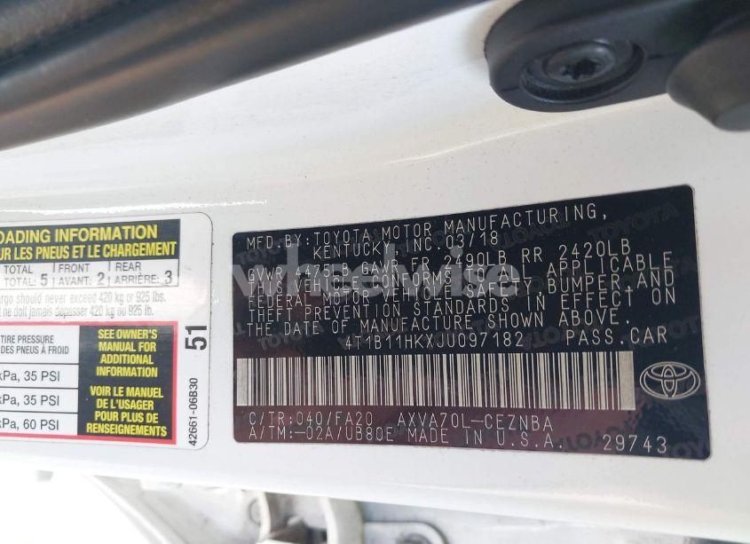 Photo 9 of 2018 Toyota Camry LE (VIN 4T1B11HKXJU097182)