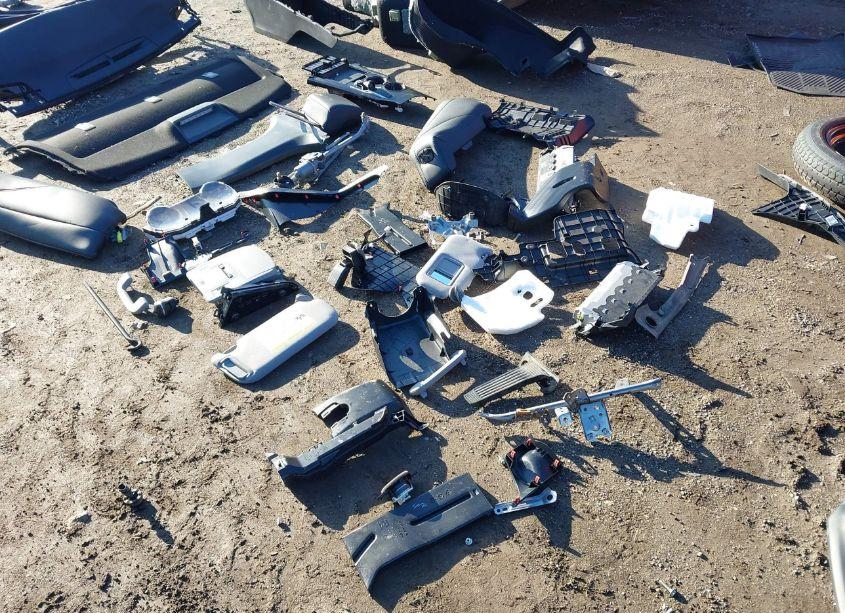 Photo 18 of 2018 Toyota Camry SE (VIN 4T1B11HKXJU128401)