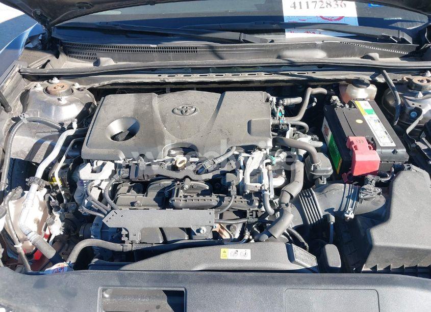 Photo 10 of 2018 Toyota Camry SE (VIN 4T1B11HKXJU541421)