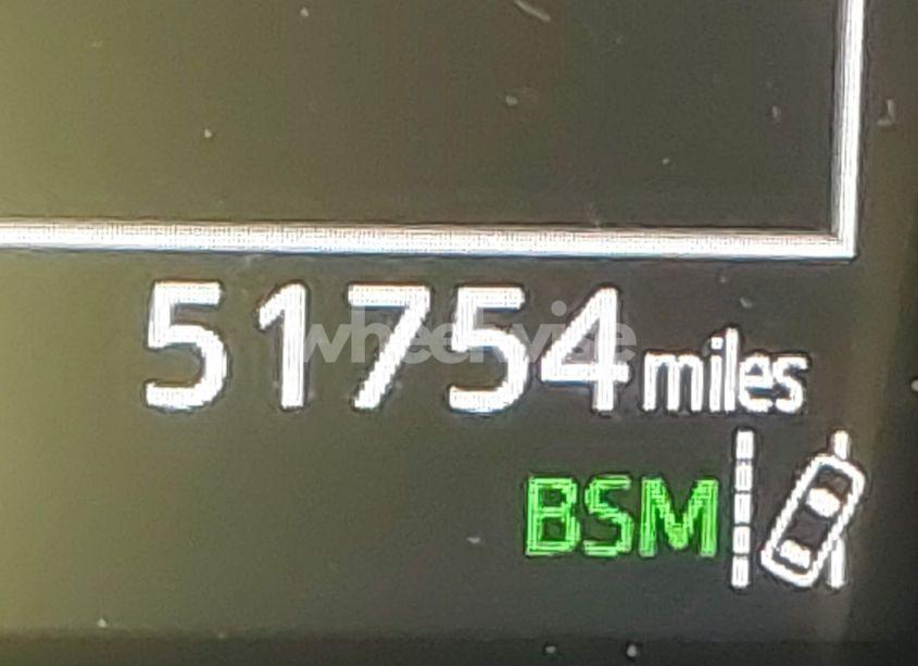 Photo 15 of 2018 Toyota Camry SE (VIN 4T1B11HKXJU541421)