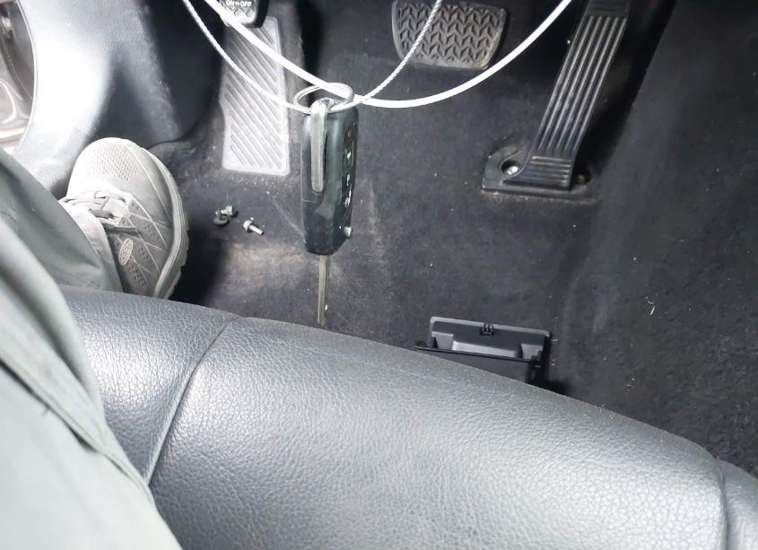 Photo 11 of 2018 Toyota Camry SE (VIN 4T1B11HKXJU582535)