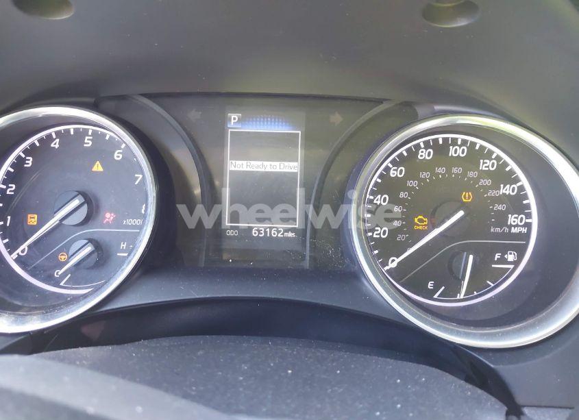 Photo 7 of 2018 Toyota Camry SE (VIN 4T1B11HKXJU625187)