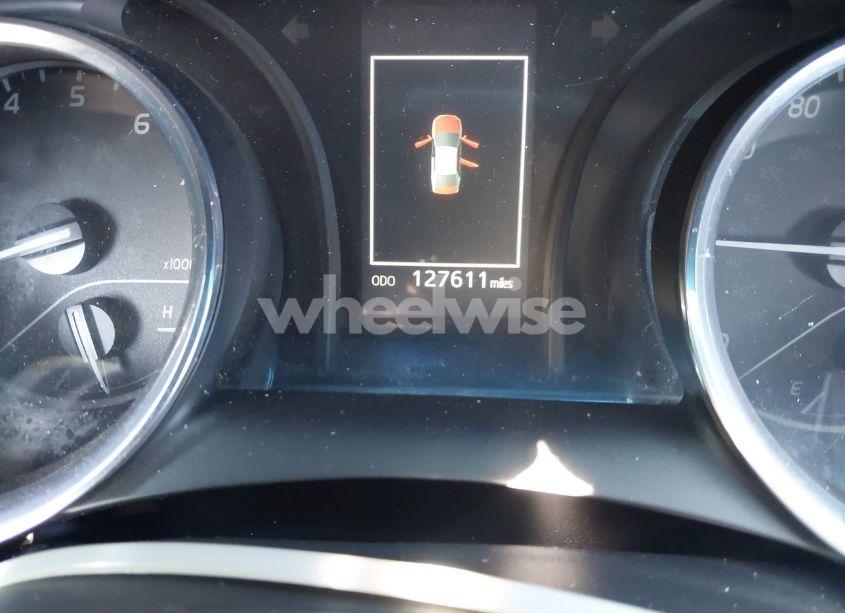 Photo 7 of 2018 Toyota Camry SE (VIN 4T1B11HKXJU676219)