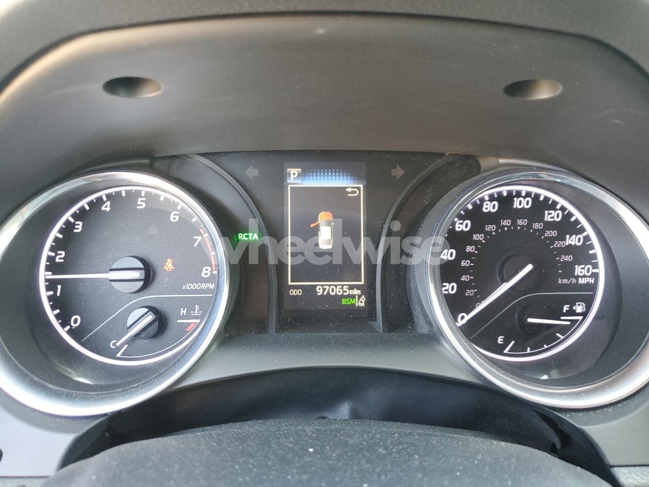 Photo 9 of 2019 TOYOTA CAMRY L (VIN 4T1B11HKXKU171721)