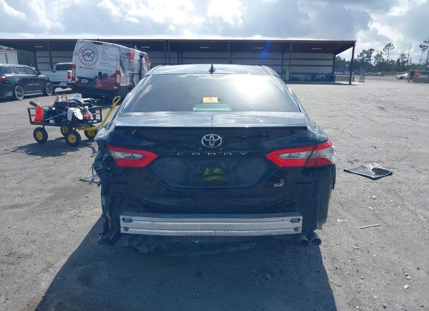 Photo 16 of 2019 Toyota Camry SE (VIN 4T1B11HKXKU174098)