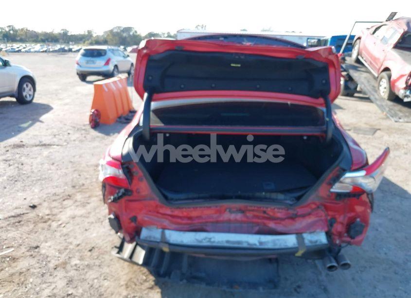 Photo 17 of 2019 Toyota Camry SE (VIN 4T1B11HKXKU179558)