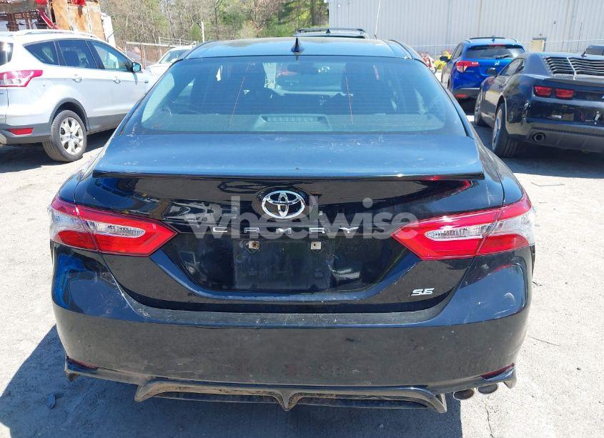 Photo 16 of 2019 Toyota Camry SE (VIN 4T1B11HKXKU227141)