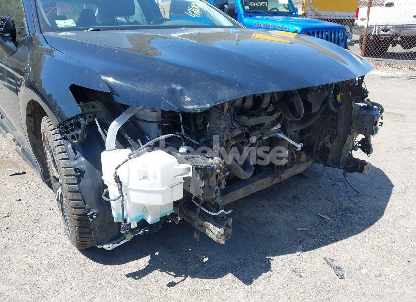 Photo 6 of 2019 Toyota Camry SE (VIN 4T1B11HKXKU227141)