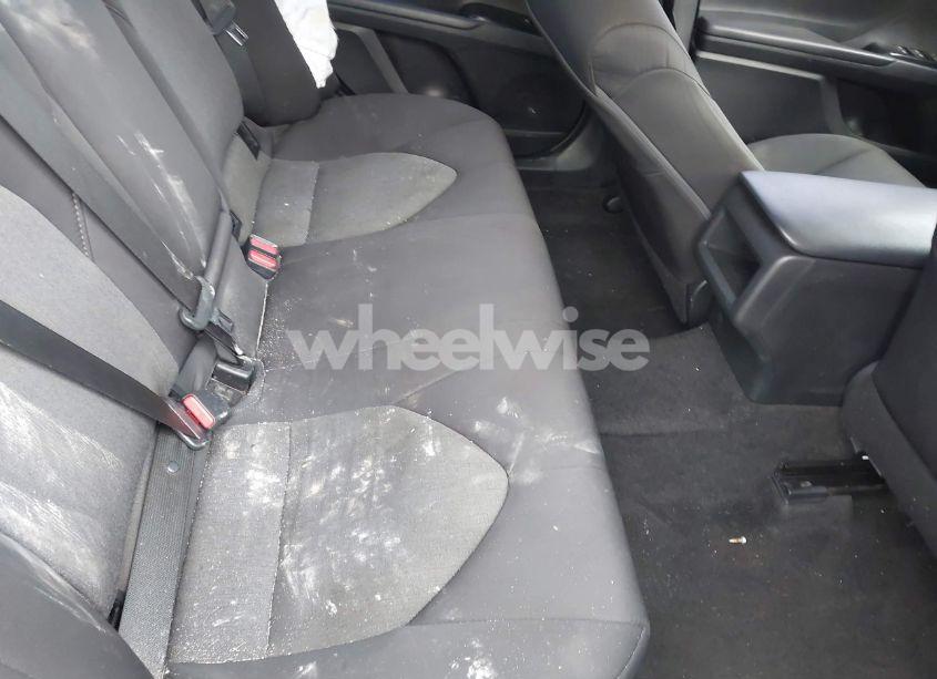 Photo 8 of 2019 Toyota Camry LE (VIN 4T1B11HKXKU227429)