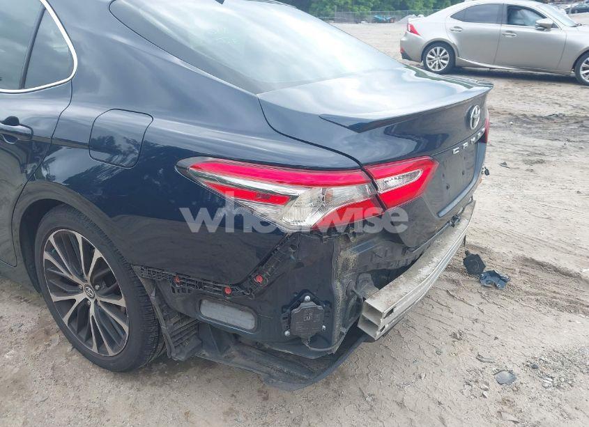 Photo 6 of 2019 Toyota Camry SE (VIN 4T1B11HKXKU257059)