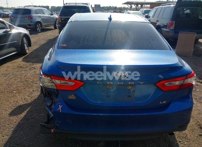 Photo 16 of 2019 Toyota Camry LE (VIN 4T1B11HKXKU268837)