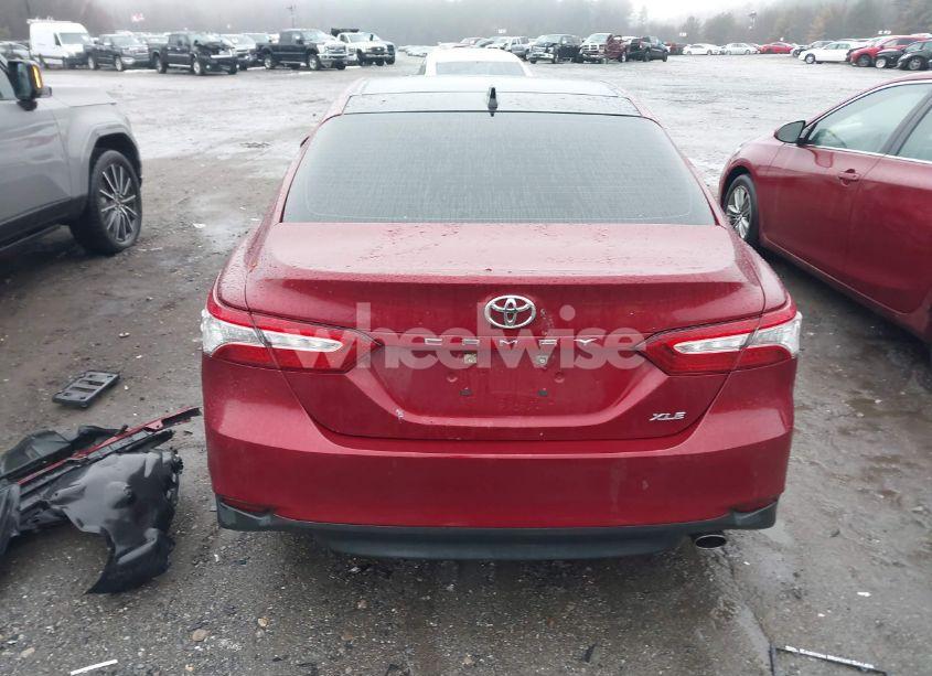 Photo 17 of 2019 Toyota Camry XLE (VIN 4T1B11HKXKU275707)