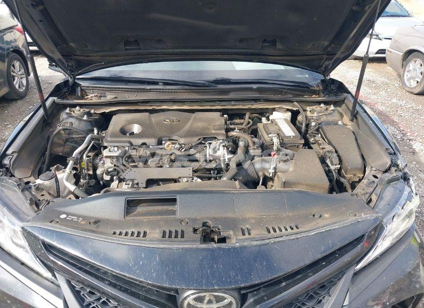 Photo 10 of 2019 Toyota Camry SE (VIN 4T1B11HKXKU275772)