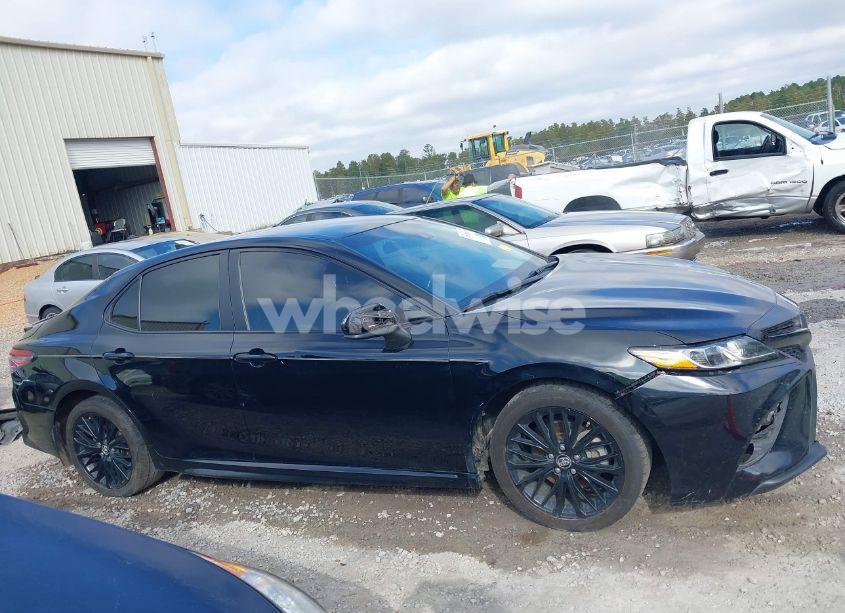 Photo 14 of 2019 Toyota Camry SE (VIN 4T1B11HKXKU275772)