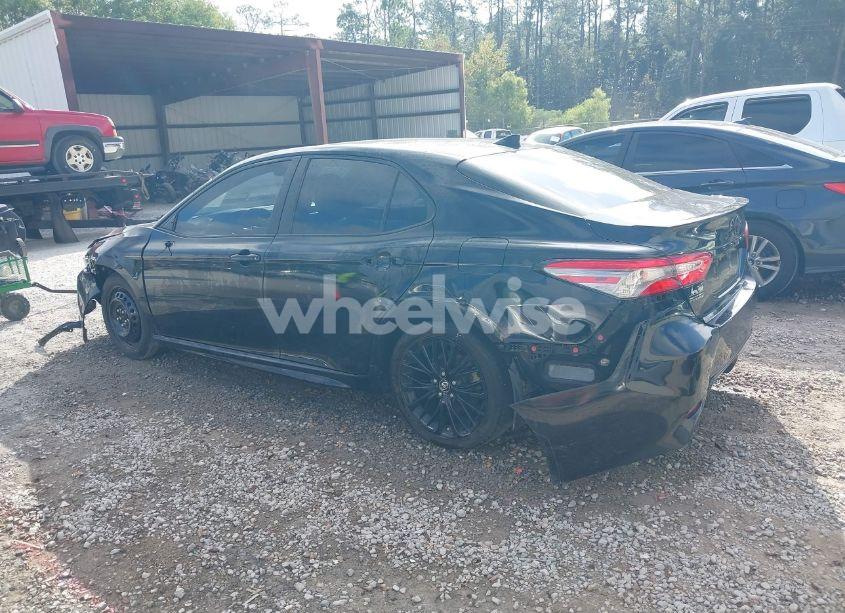 Photo 15 of 2019 Toyota Camry SE (VIN 4T1B11HKXKU275772)