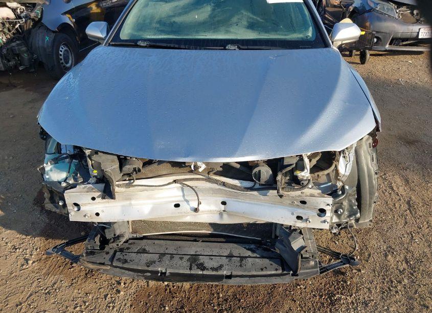 Photo 6 of 2019 Toyota Camry SE (VIN 4T1B11HKXKU696763)