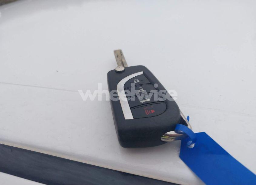 Photo 11 of 2019 Toyota Camry SE (VIN 4T1B11HKXKU706000)