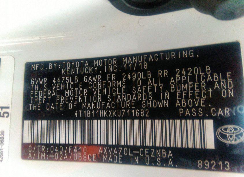 Photo 9 of 2019 Toyota Camry LE (VIN 4T1B11HKXKU711682)