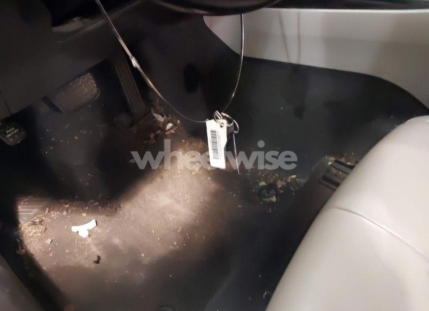 Photo 11 of 2019 Toyota Camry SE (VIN 4T1B11HKXKU718695)