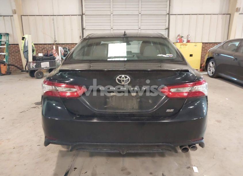 Photo 16 of 2019 Toyota Camry SE (VIN 4T1B11HKXKU718695)