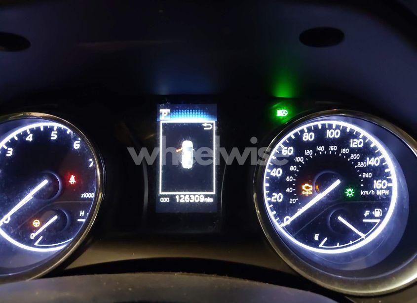 Photo 7 of 2019 Toyota Camry SE (VIN 4T1B11HKXKU718695)