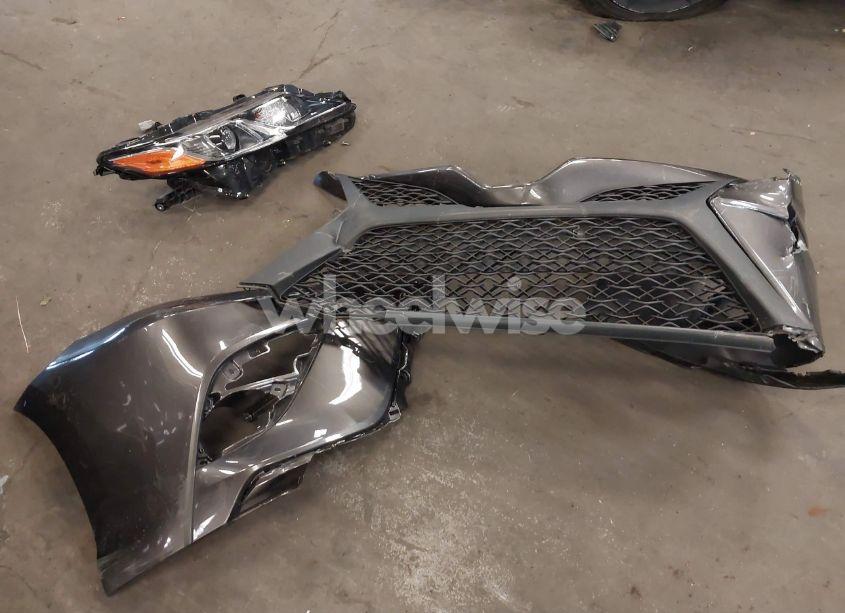 Photo 12 of 2019 Toyota Camry SE (VIN 4T1B11HKXKU743158)