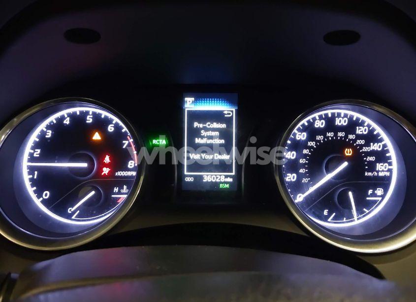 Photo 16 of 2019 Toyota Camry SE (VIN 4T1B11HKXKU743158)