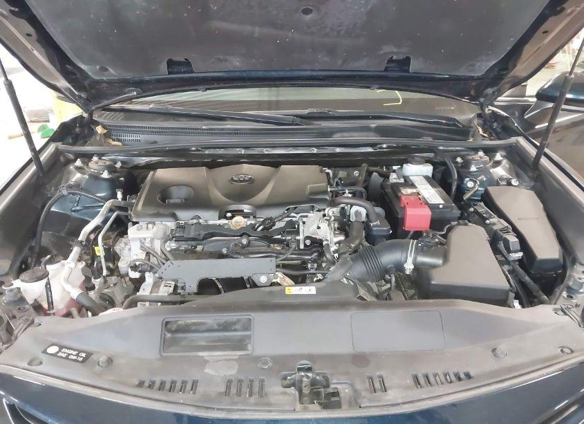 Photo 10 of 2019 Toyota Camry SE (VIN 4T1B11HKXKU759053)