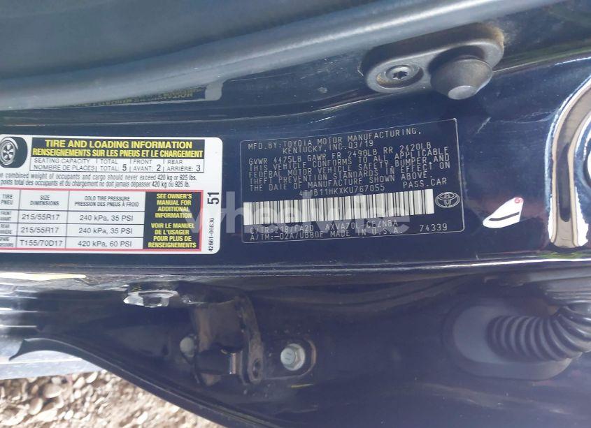 Photo 9 of 2019 Toyota Camry LE (VIN 4T1B11HKXKU767055)