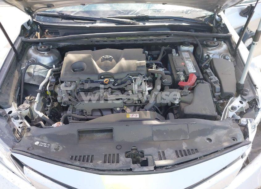 Photo 10 of 2019 Toyota Camry LE (VIN 4T1B11HKXKU788648)