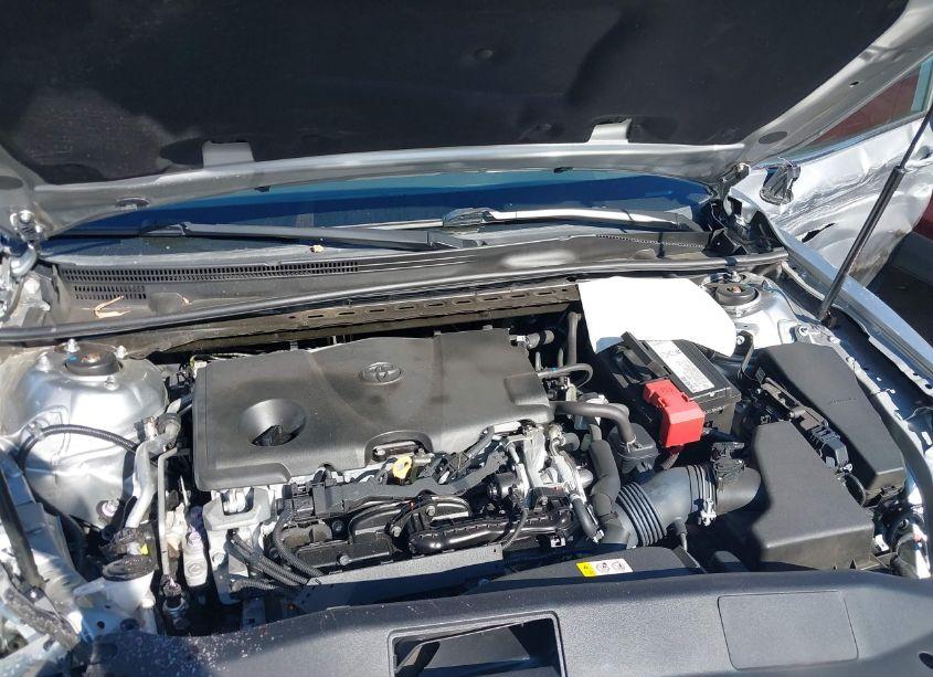 Photo 10 of 2019 Toyota Camry SE (VIN 4T1B11HKXKU840487)