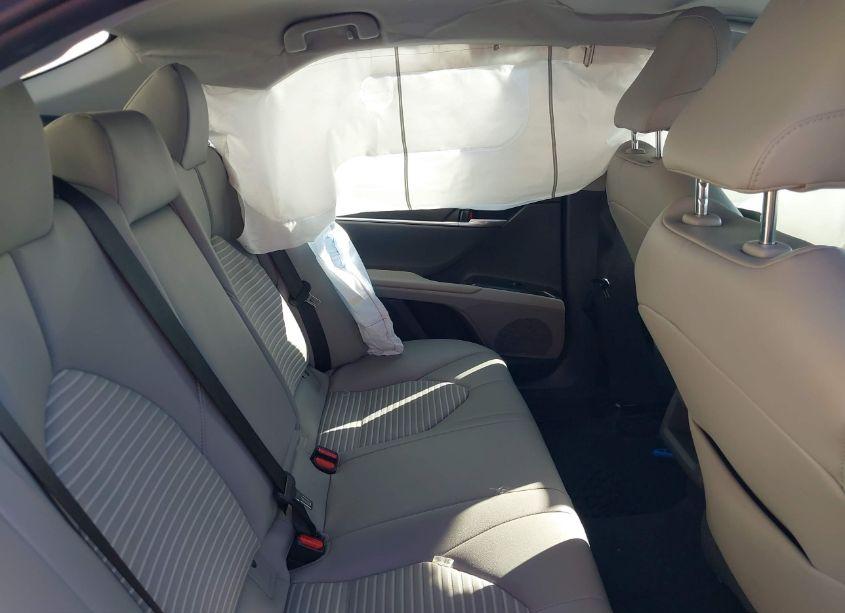 Photo 8 of 2019 Toyota Camry SE (VIN 4T1B11HKXKU840487)