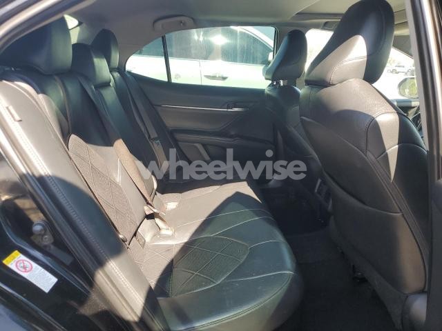 Photo 5 of 2018 TOYOTA CAMRY HYBRID (VIN 4T1B21HK1JU004546)