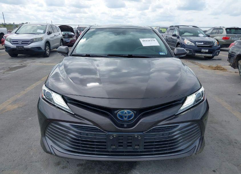 Photo 6 of 2018 Toyota Camry HYBRID XLE (VIN 4T1B21HK2JU500942)