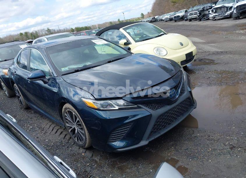 2019 Toyota Camry HYBRID SE (VIN 4T1B21HK3KU012648) main photo