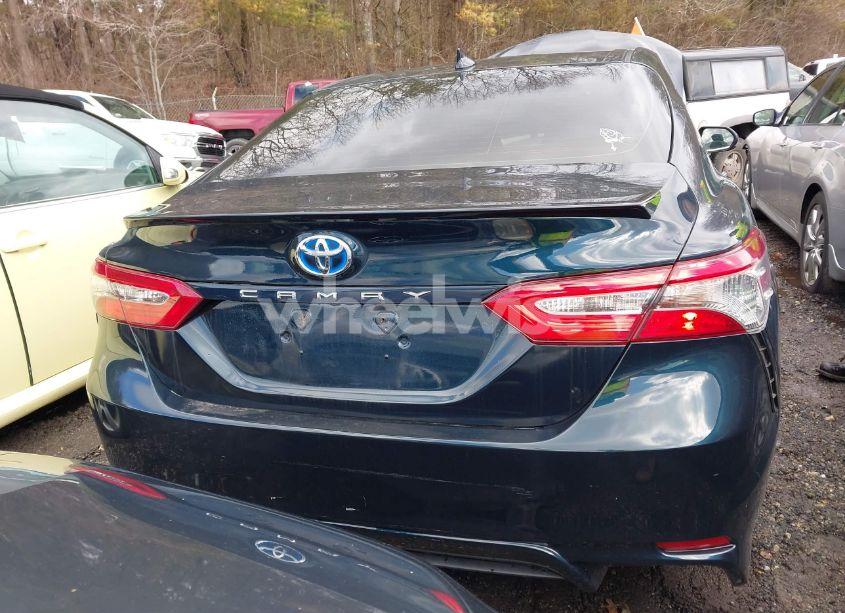 Photo 16 of 2019 Toyota Camry HYBRID SE (VIN 4T1B21HK3KU012648)